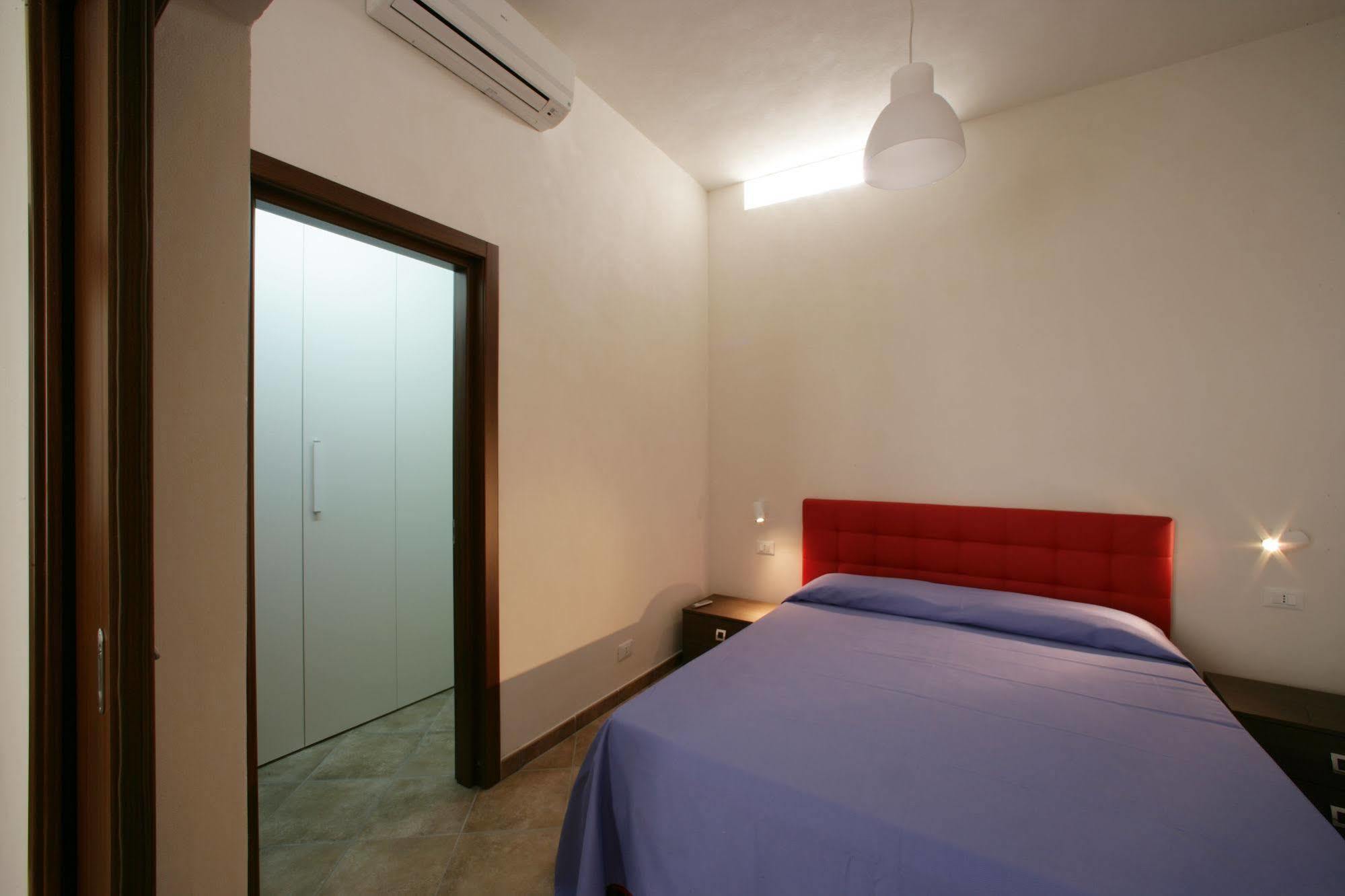 Mansarda Con Terrazzo Apartment Trapani Exterior foto