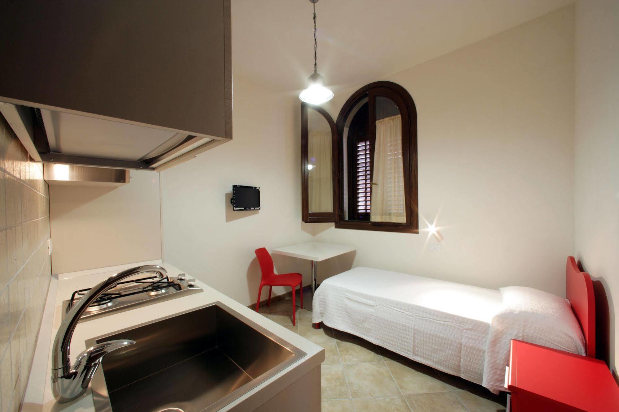 Mansarda Con Terrazzo Apartment Trapani Exterior foto