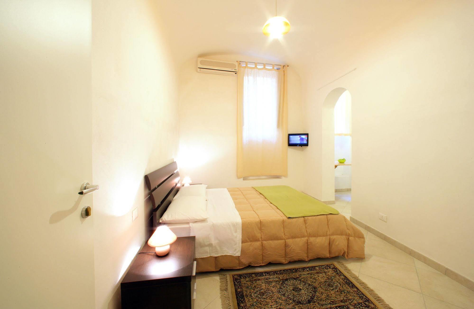 Mansarda Con Terrazzo Apartment Trapani Exterior foto